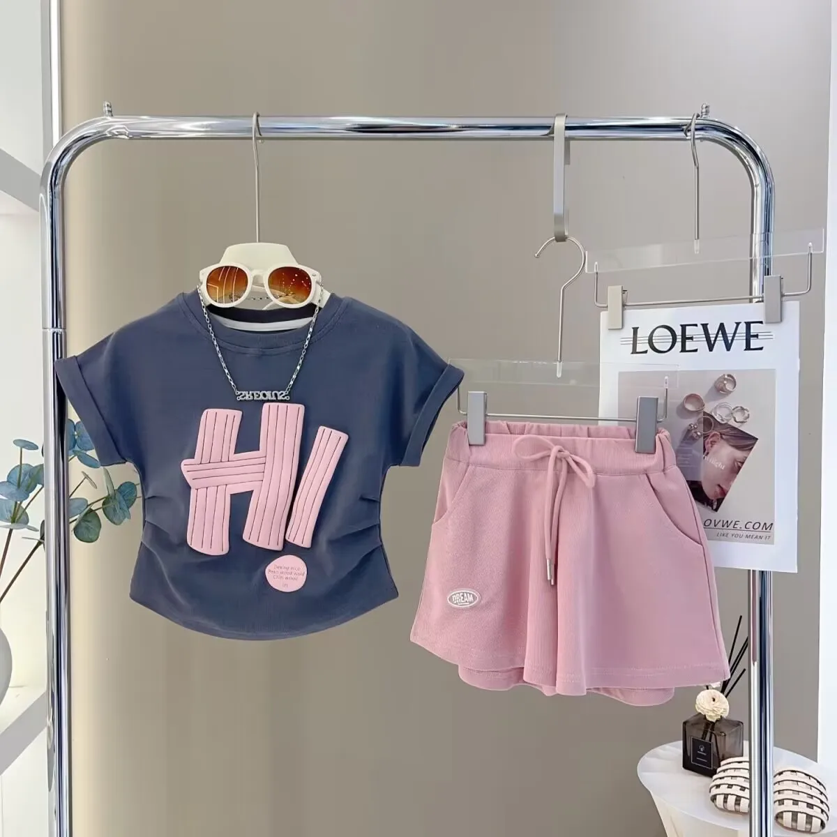 

Retail 2023 New Baby Girls Summer Fashion Casual Sets, Letter Top + Shorts 3-12 T