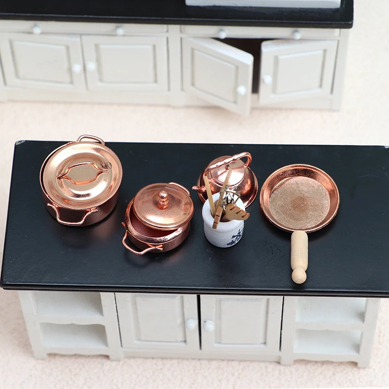 Рисунок 3 - 1 комплект 1:12 миниатюрная кастрюля