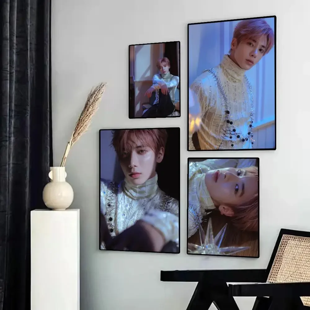 Настенная наклейка TOPTOY TXT Taehyun