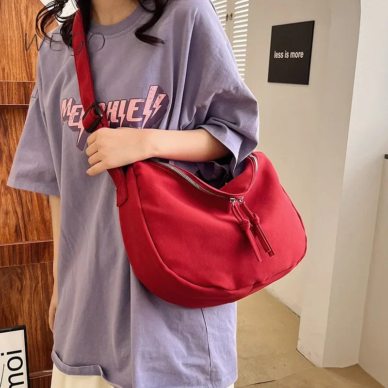 

Simple Messenger Bag Young Fashion Zipper Shoulder Canvas Bag Tote Commuter Bag Purses and Handbags