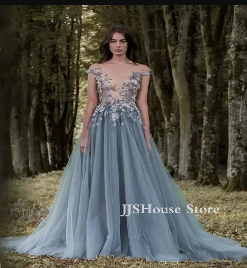 

2023 Grey Tulle Evening Dresses For Women Wedding Party Neckline Lace 3D Applique Beaded Party Prom Gown Robe Gala vestido noiva
