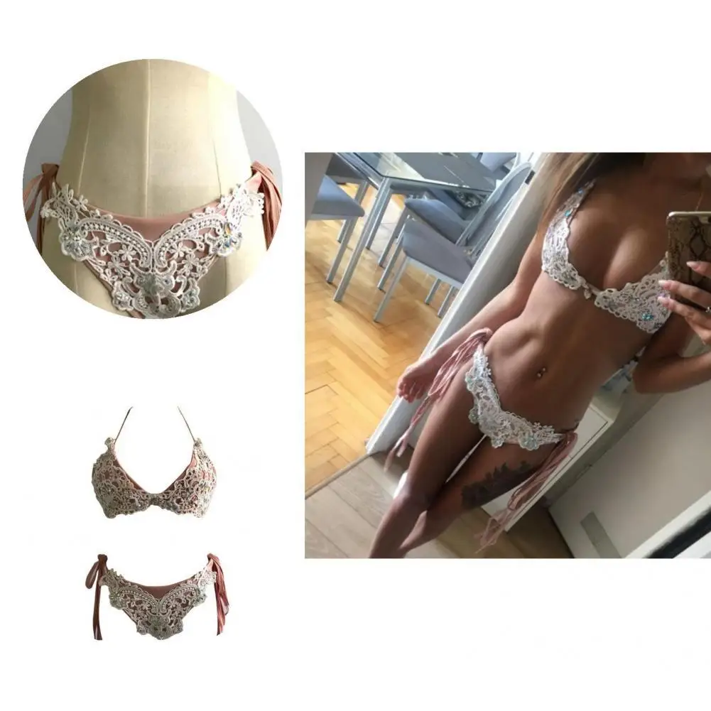 Износостойкий розовый комплект бикини с лямкой на шее Комплект трусиков