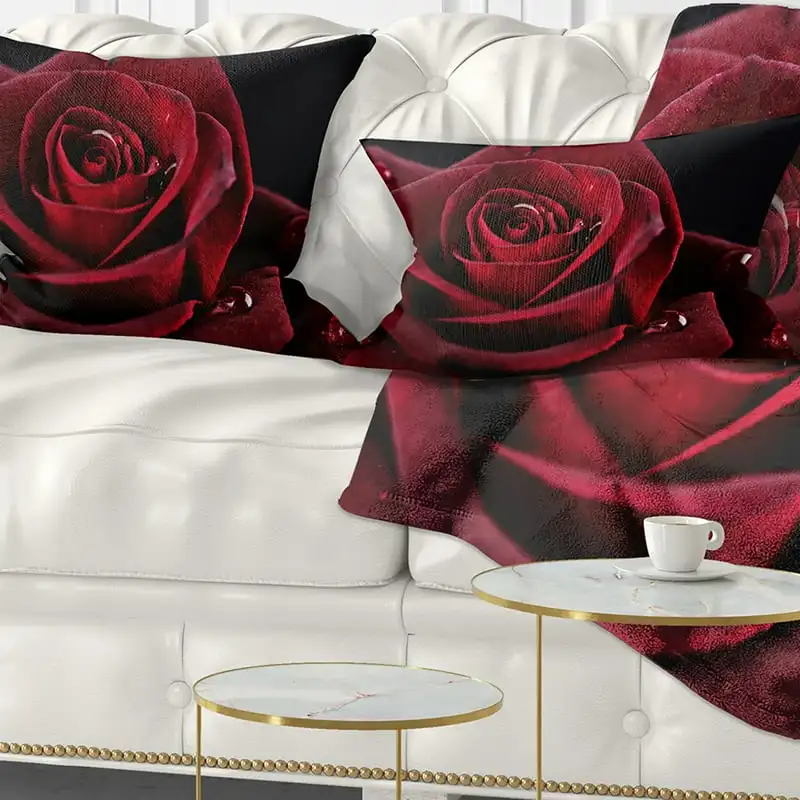 

Rose with Raindrops on Black - Flowers Throw Pillowwork - 12x20
