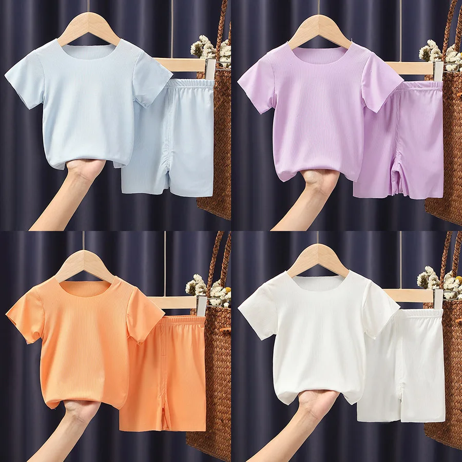 

Детский хлопковый комплект летней одежды, дышащая футболка с коротким рукавом, тонкие шорты, пижама для мальчиков и девочек, домашняя одежд...