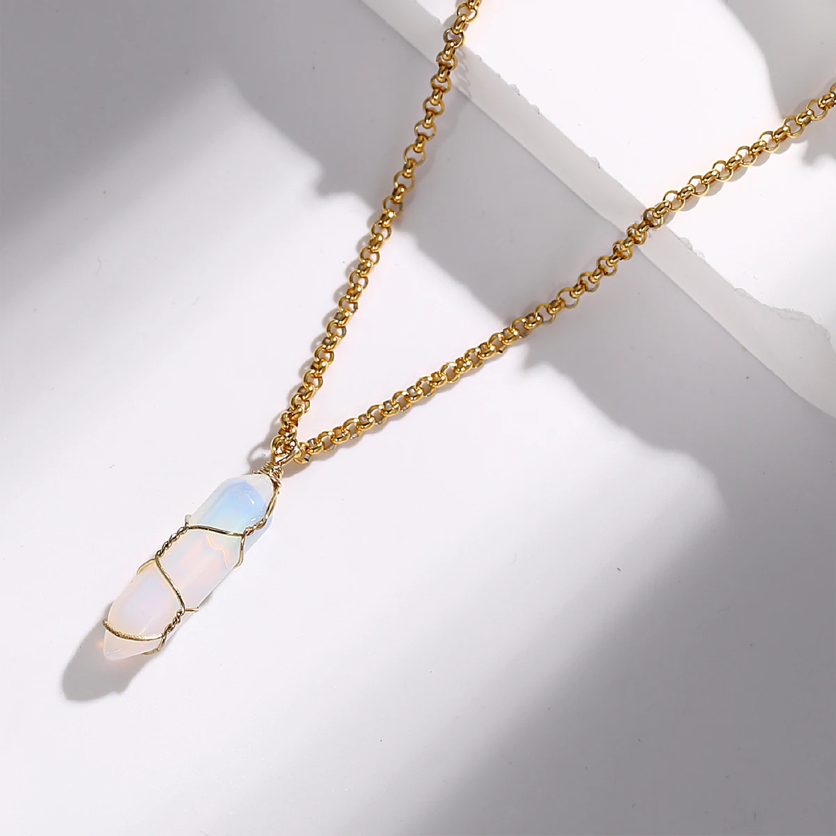 

Ожерелье женское с кулоном и кольцом из натурального камня, стильное Ювелирное Украшение с шестигранной колонкой и металлической проволок...