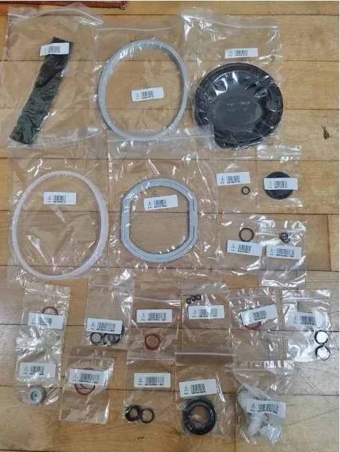 Комплект для обслуживания 115- 021122 -00 WATO EX-65 новый оригинал