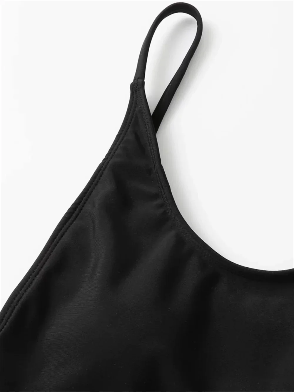 Бикини с открытой спиной и высокими штанинами монокини микро купальник женский