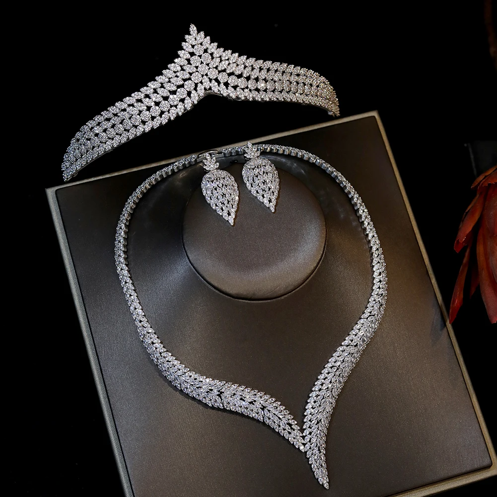 Великолепные Свадебные ювелирные изделия серебряного цвета с кристаллами для