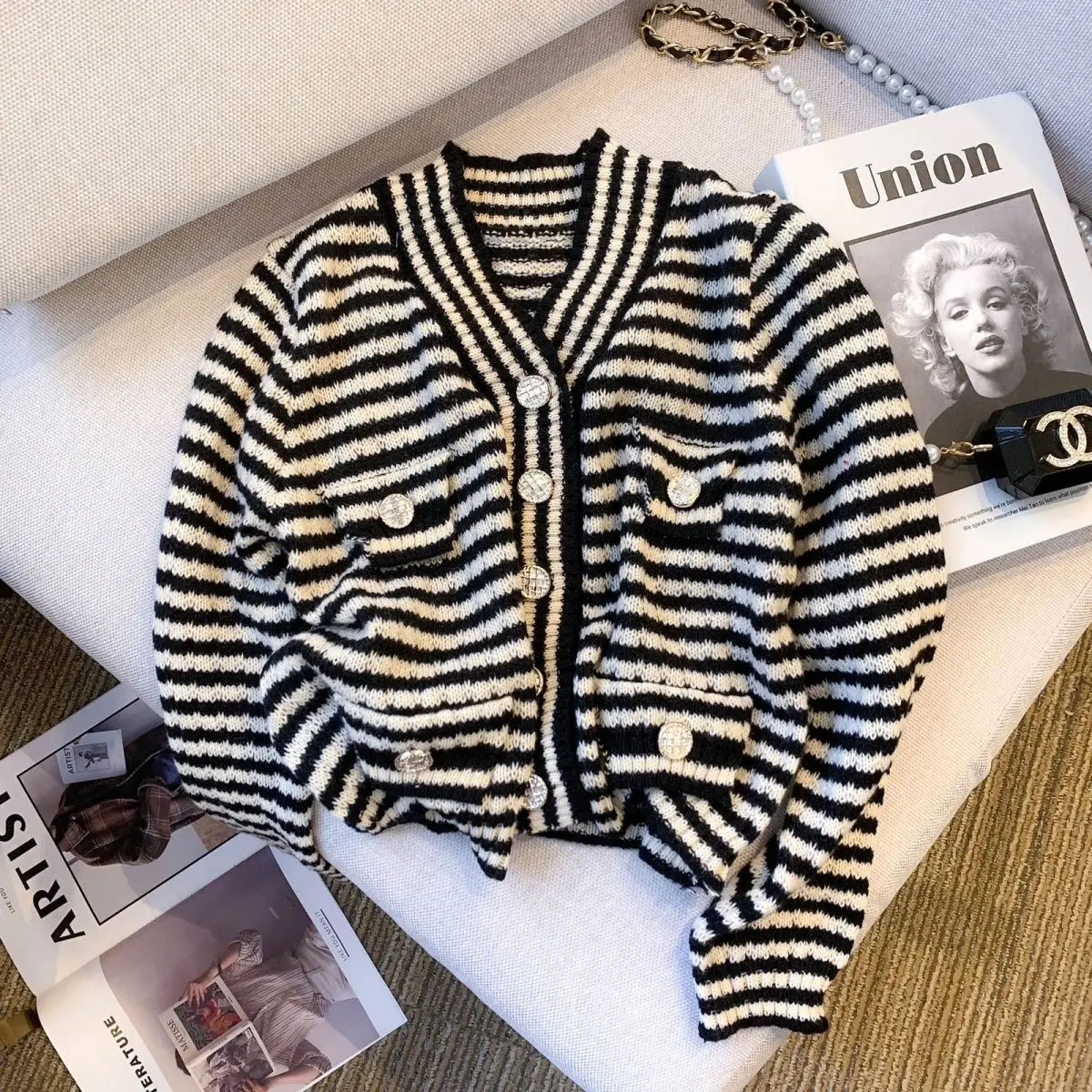 

Женский вязаный кардиган в полоску, свободный свитер в Корейском стиле с V-образным вырезом и длинными рукавами, универсальная кофта в стиле...