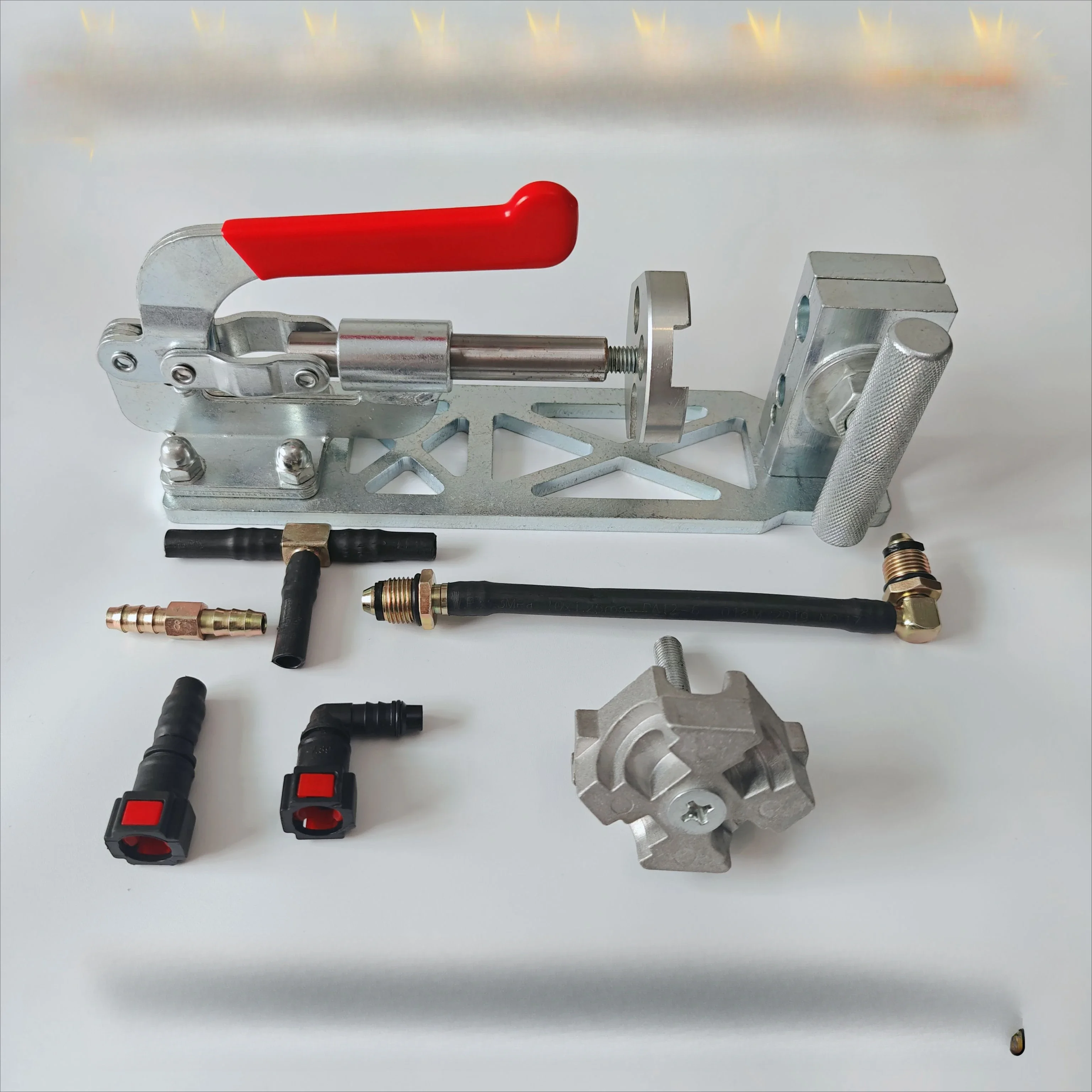 Инструмент для быстрого подключения и производства автомобильных топливных