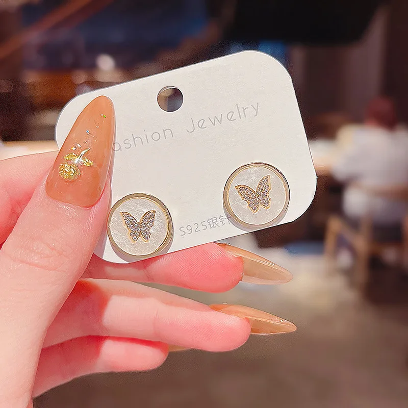 

Wholesale New Hoop Butterfly Studs Female Women Earrings Drop Shipping Gift
