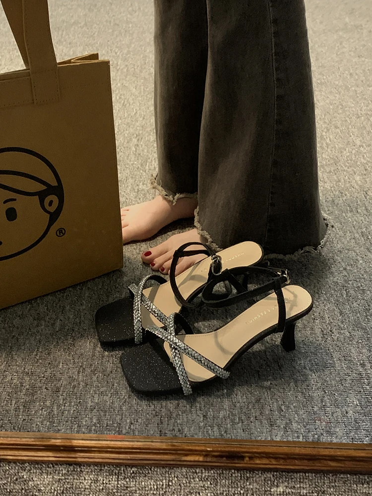 

Sandals Women's Shoes 2023 Summer New Fashion Flash Diamond Thin Heel High Heels