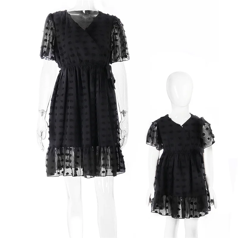 

Mother And Daugther Dress Family Matching Christmas Mom and Me Clothes Outfits Girls Women Dresses