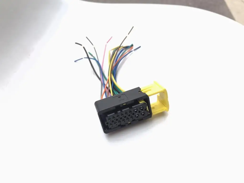 Разъем с проводами для фар Volvo Scania 50 шт.