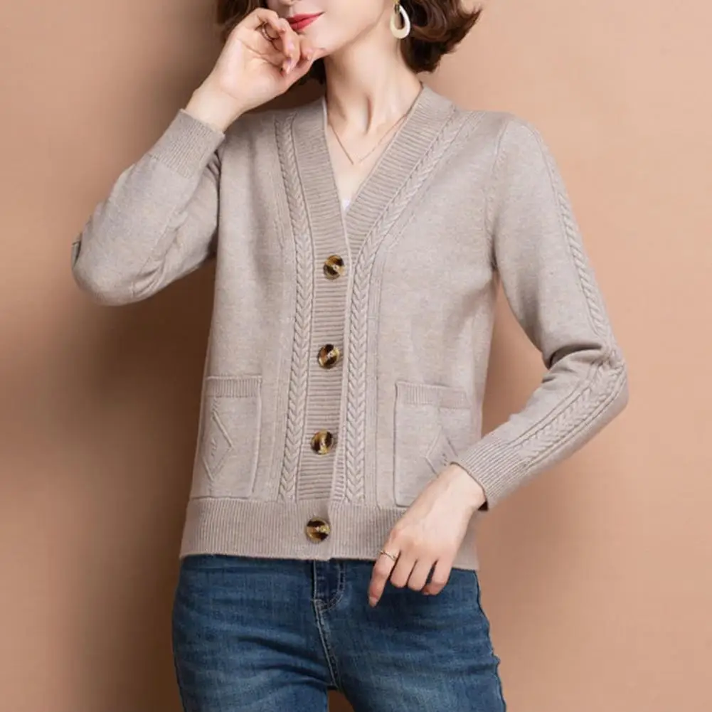 

Elegant Women Cardigan Middle Age Ladies Knitted Cardigan Stylish V Neck Button Closure Coat for Spring Autumn Streetwear Women