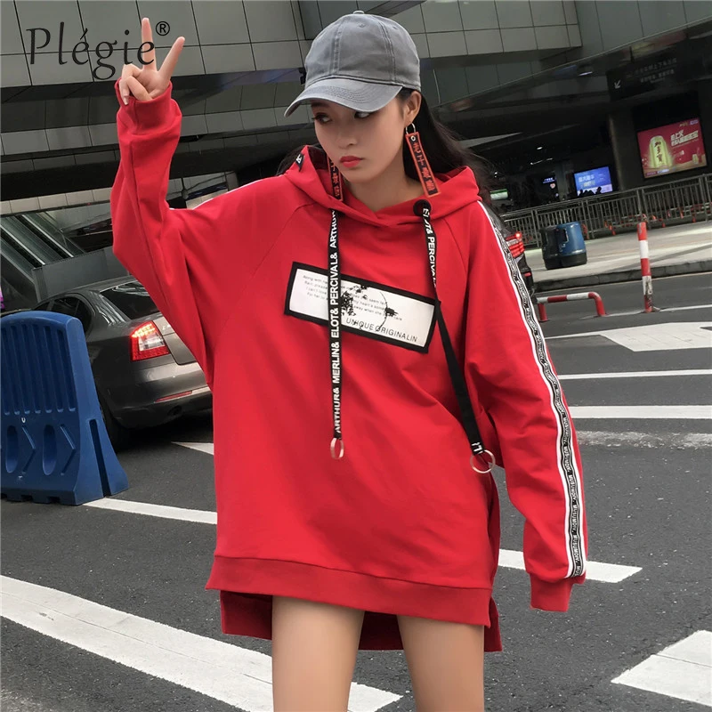 

Women's Spring Streetwear Red Hooded Sweatshirt Letters Print Harajuku Oversize Gothic Black Hoodies Pullover Top Autumn Outwear
