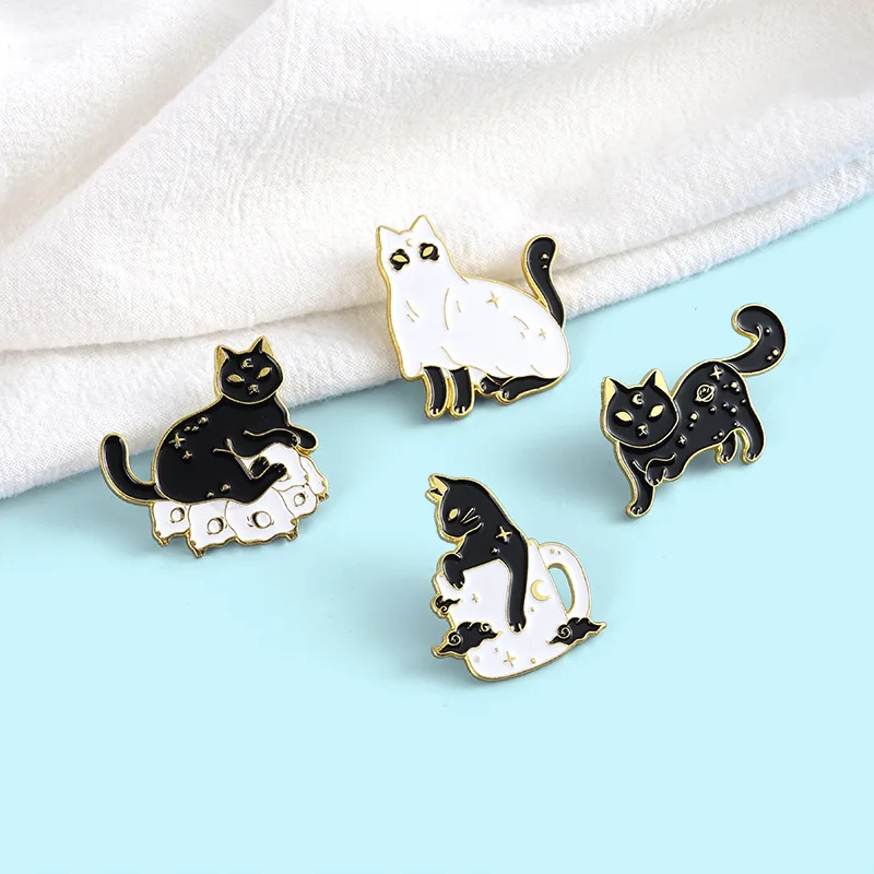 

Очаровательная черно-белая эмалированная булавка в виде кота, эмалированная булавка, значки на лацкан, ювелирные изделия, подарок, забавная Милая Детская мода