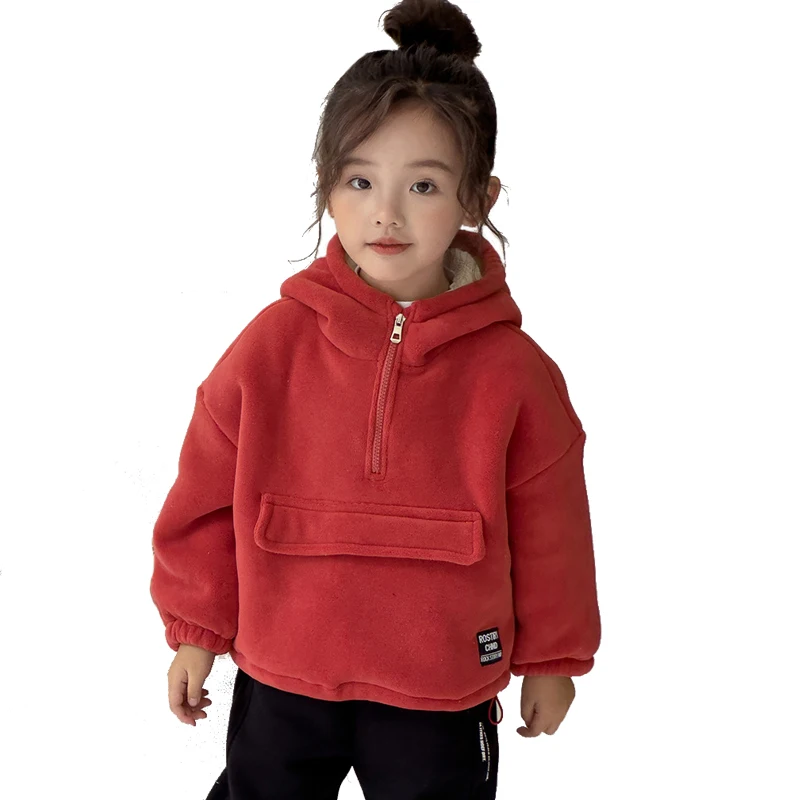 

Зимний плюшевый теплый свитер с капюшоном раньше для мальчиков и девочек Корейская версия модное универсальное повседневное спортивное пальто новая детская одежда