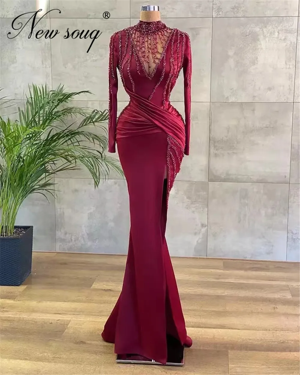 

Burgundy Long Sleeves Party Gowns For Weddings 2022 Robes De Soiree Muslim Dubai Beading Celebrity Evening Dresses Prom Dresses