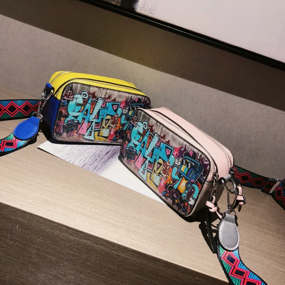 Graffiti PU Leather Crossbody Bags Women Casual Vintage Guitar Strap Camera Shoulder Bag Female Fashion Versatile Handbags