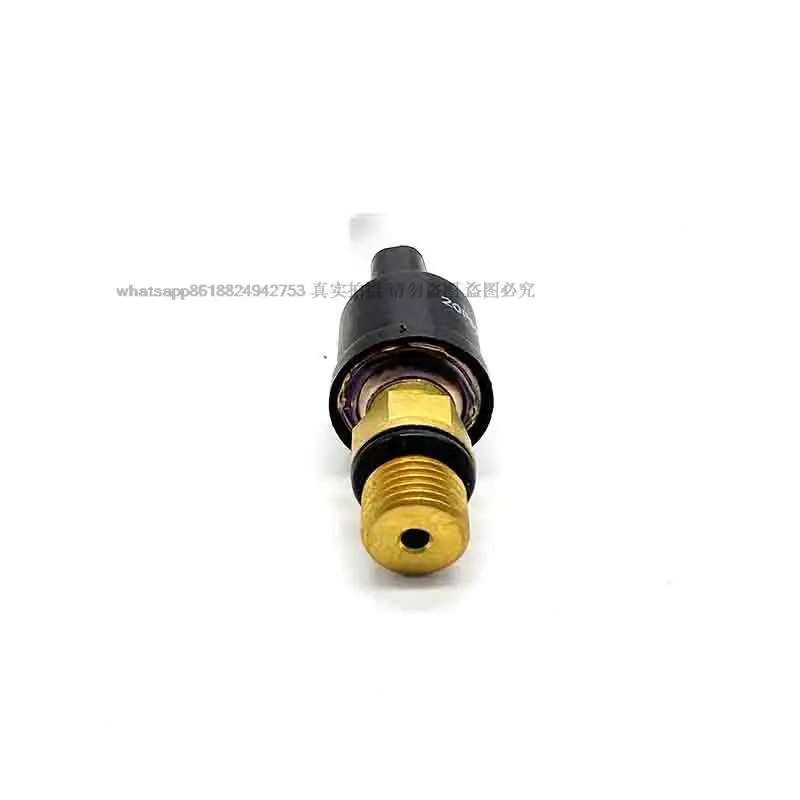 Фото Датчик давления для экскаватора R210LC-7, номера 20PS981-2, 31E5-40500 №4