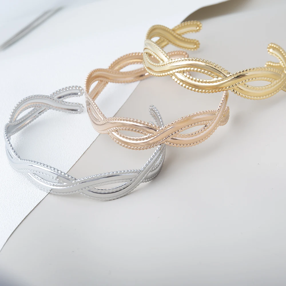 

Tangula Vintage Stainless Steel Geometric Intertwine Bracelets for Women Men Charm Open Bangle Engagement Wedding Jewelry Gifts