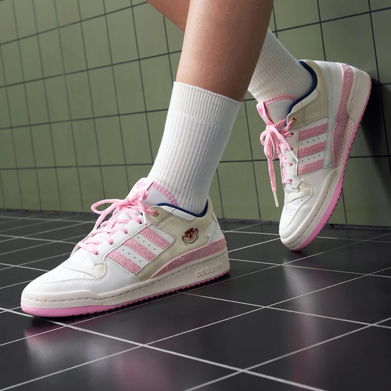 Фото Оригинальные женские спортивные кроссовки Adidas FORUMLOWCL KH5900 №1