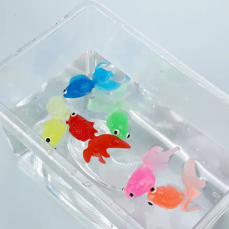 

5pcs Baby Shower Toys Kids Soft Rubber Gold Fish for Infant Toddler Bathing Toys Children Swimming Beach Fish Toy Random Color