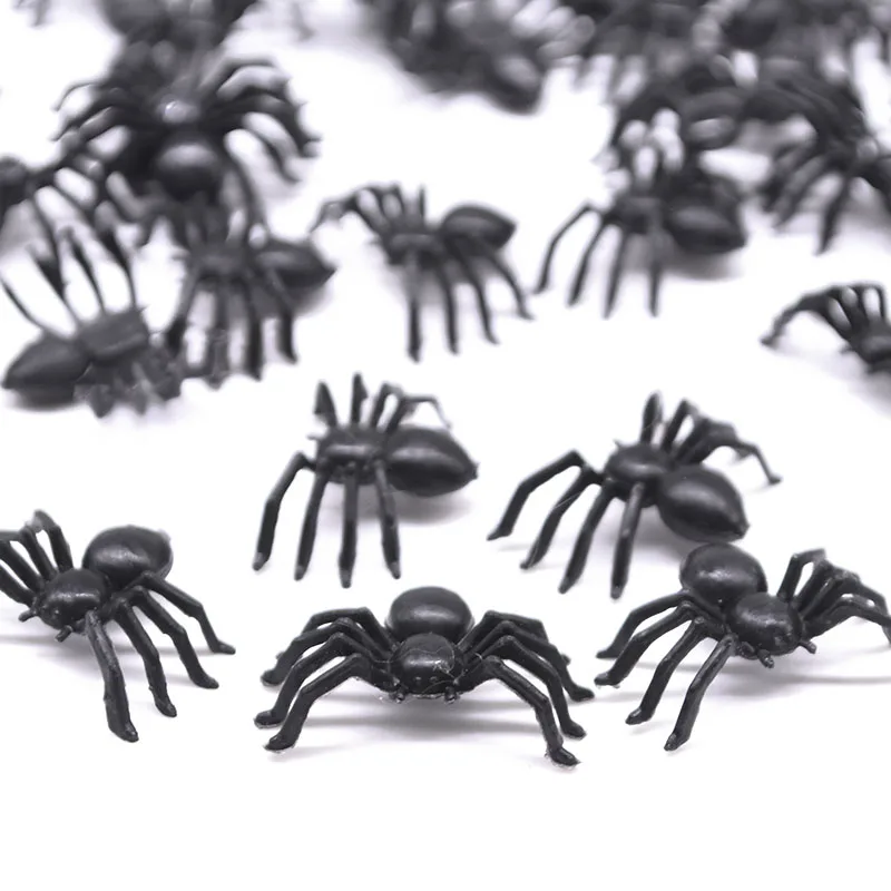 

50pcs Horror Black Spider Haunted House Spider Web Bar Party Decoration Supplies Simulation Tricky Toy Kids Halloween Decoration