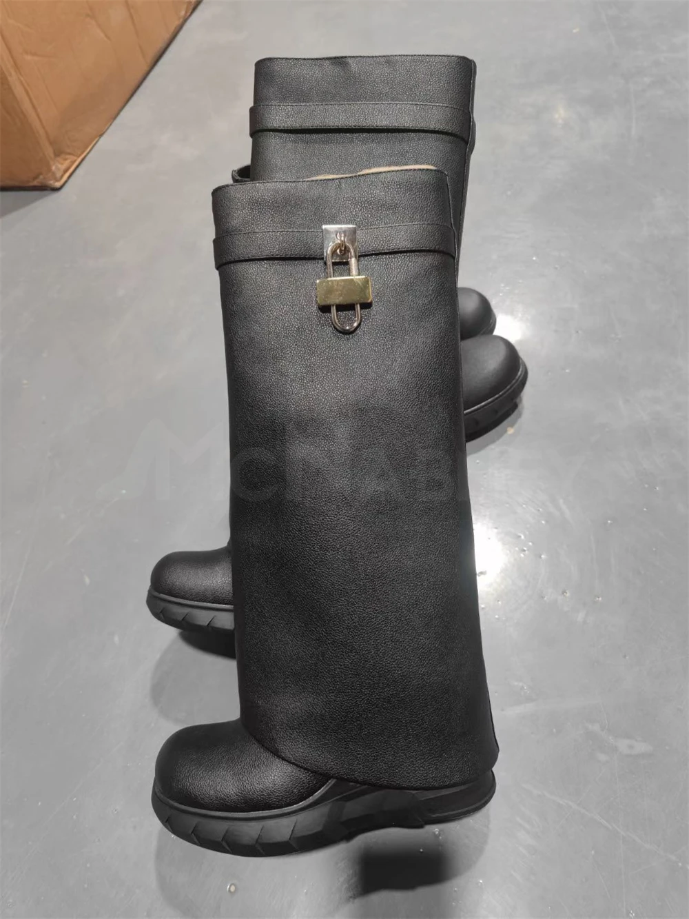 

Байкерские ботинки Shark Lock, полусапожки из зернистой кожи, кожаные сапоги до колена, дизайнерские классические теплые зимние сапоги