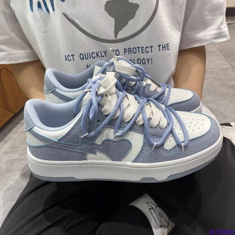 

Summer Preppy Style Girly Heart Fashion Blue Casuals Sneakers New Couple Trend Lace-up White Shoes Sneakers Women's Sports Shoes