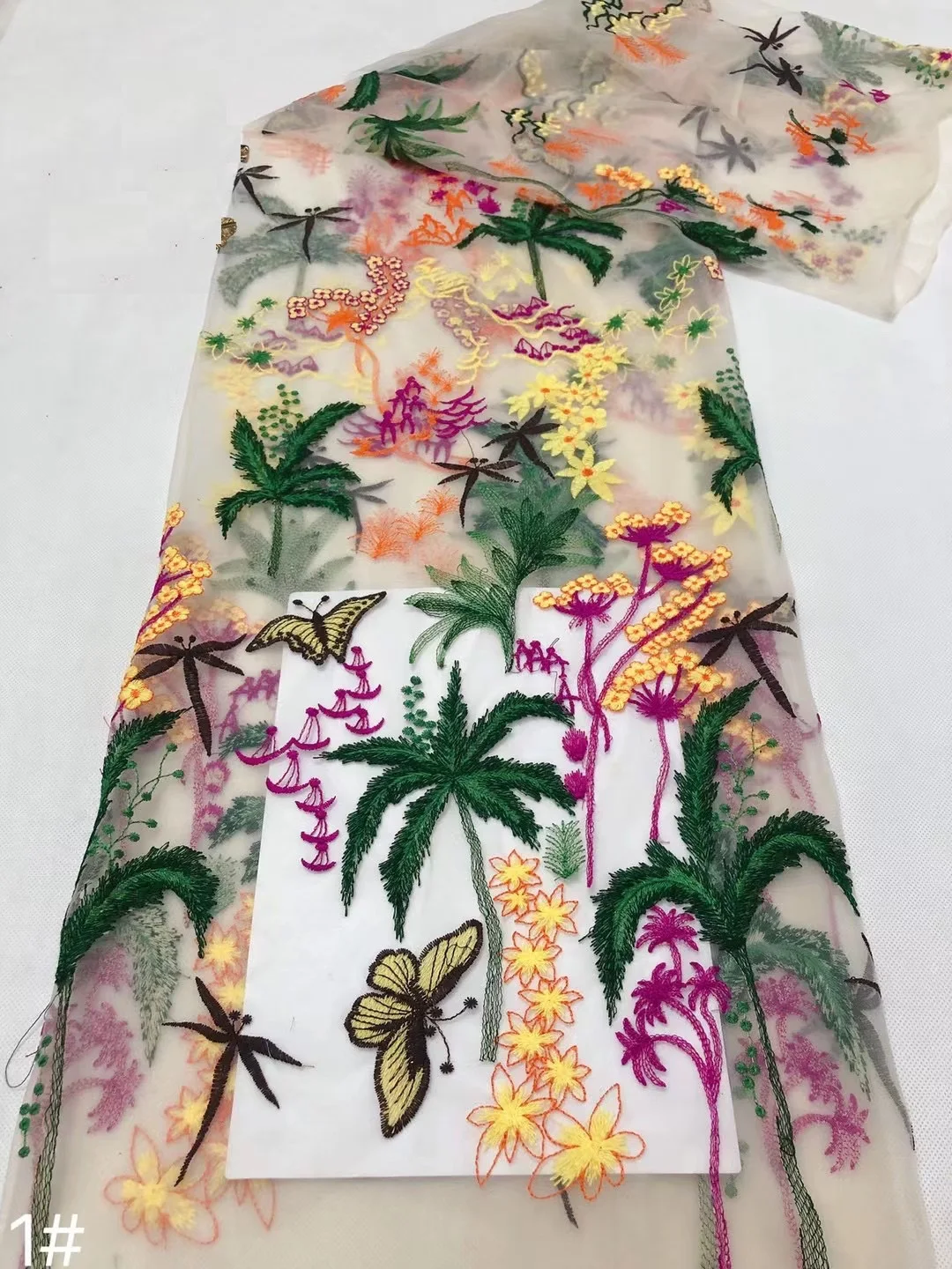 

New style is full of flower embroidery lace French top quality African tulle lace party ladies dress