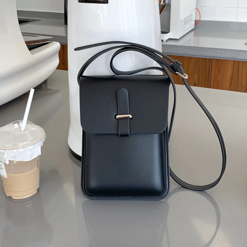 

Новинка 2023, женские сумки, женская сумка через плечо из искусственной кожи, винтажная мини сумка через плечо для телефона, молодежная шикарн...