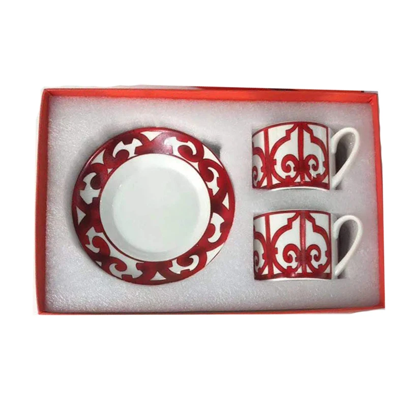 

Tea Mugs Coffee Mate Cup and Saucer Dish with Pattern Set 2PCS/Set Box Catering Bone China Multi-style Simple Ceramic