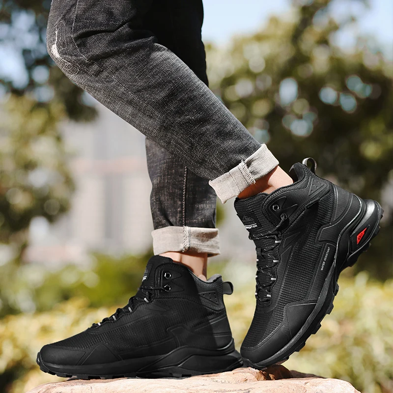 Winter New Outdoor Golf Shoes Non-slip Comfortable Warm Golf Sneakers Men Wear-resistant Training Golf Sneakers Size 40-49