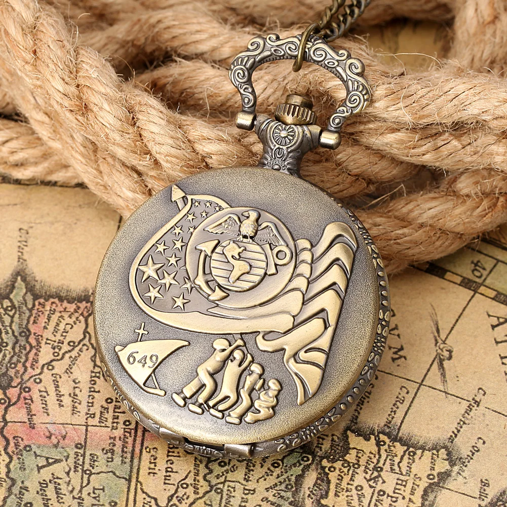 

Steampunk American Flag Pocket Watch Vintage Bald Eagle Pendant Watch with Chain Creative Gifts for Man Women Reloj De Bolsillo