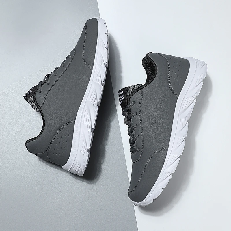 New Leisure Fashion Men's Running Shoes 46 High Quality Leather Soft Men's Sneaker 45 Big Size Outdoor Walking Spring Men Shoes