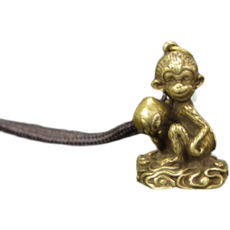 Ling Monkey Xianrui Copper Ware Маленькая игра Твердая чистая медь Обезьяна держит персиковый