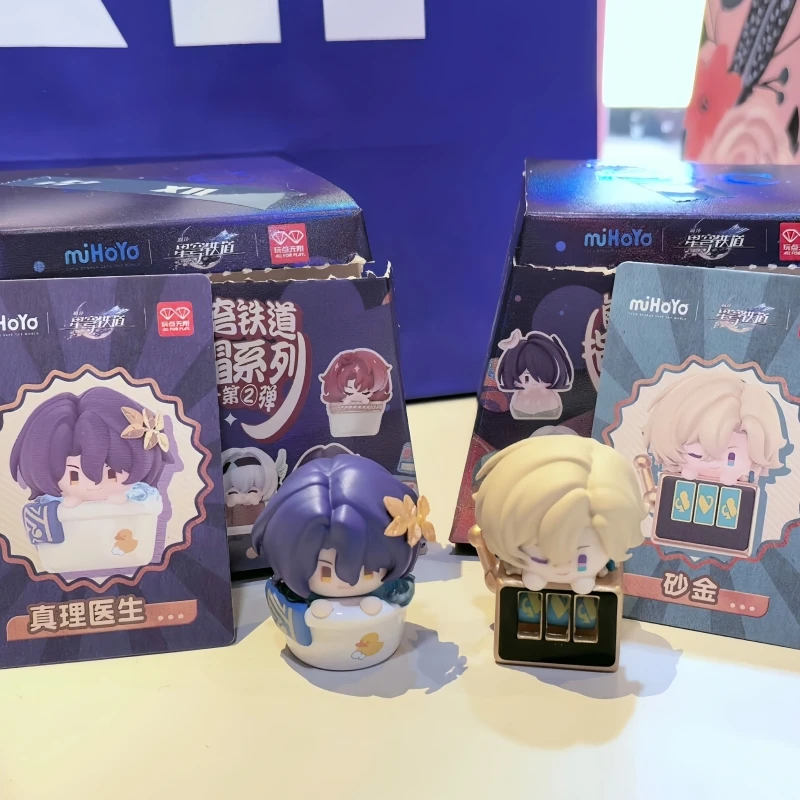 Фото Новые колпачки для клавиш Mihoyo Honkai Star Trail Limited Edition Q Version V2 с авантюрином, милые на заказ Dr. Крышка ключа с мелкой фигуркой соотношения №3