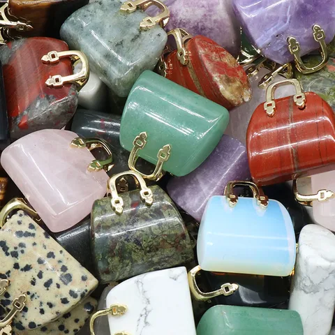 Розовый кварц в форме пакета