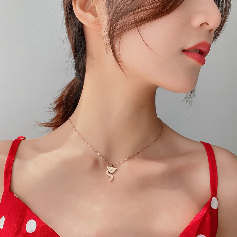 

Exquisite Fox Necklace New Women Jewelry Smart Obsessed Design Valentine Day Gift Rose Stainless Steel Chain Fashion Shiny Girl
