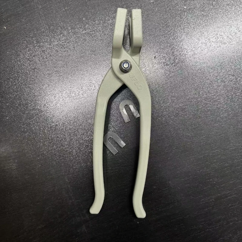 

Щипцы для разборки куклы-скелета 9,5 мм