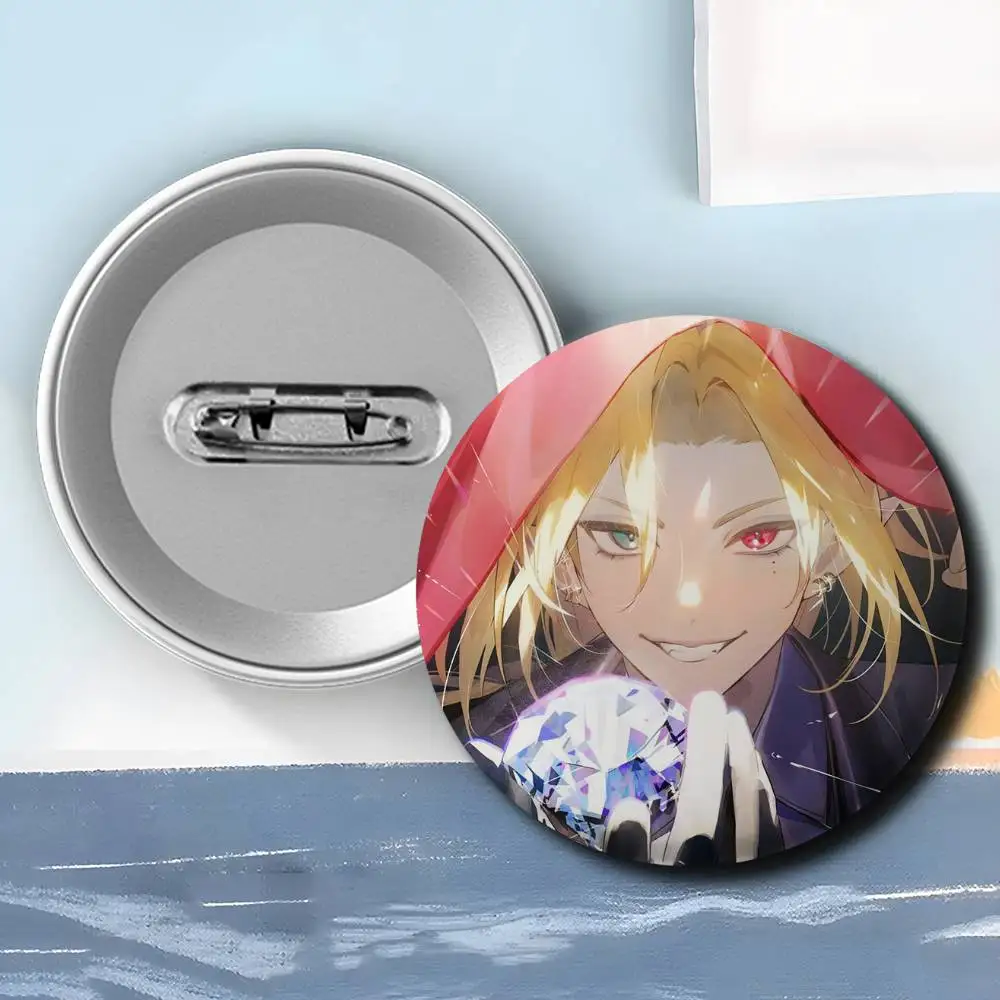 

Круглые значки Zenless Game Hugo Vlad