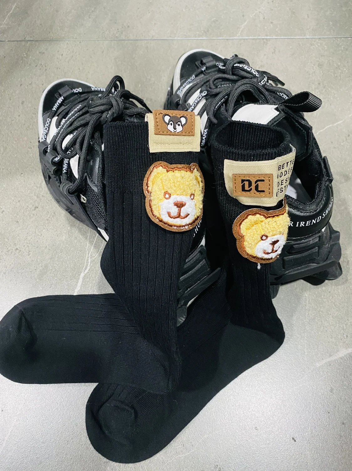 Bear Head Patch Trendy Lovers Socks All-match Autumn Winter Letters Labeling Black Middel Tube Stocking 2022 Net Red Cotton Scok