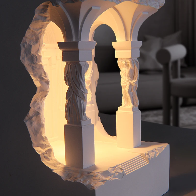 Прикроватная лампа