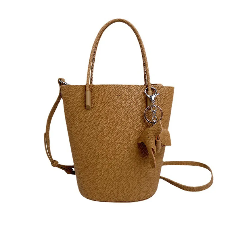 

Luxury Leather Bucket Bag Small Design Light Luxury Ladies One Shoulder Diagonal Bag Handbag with Elephant Decoration Simple New