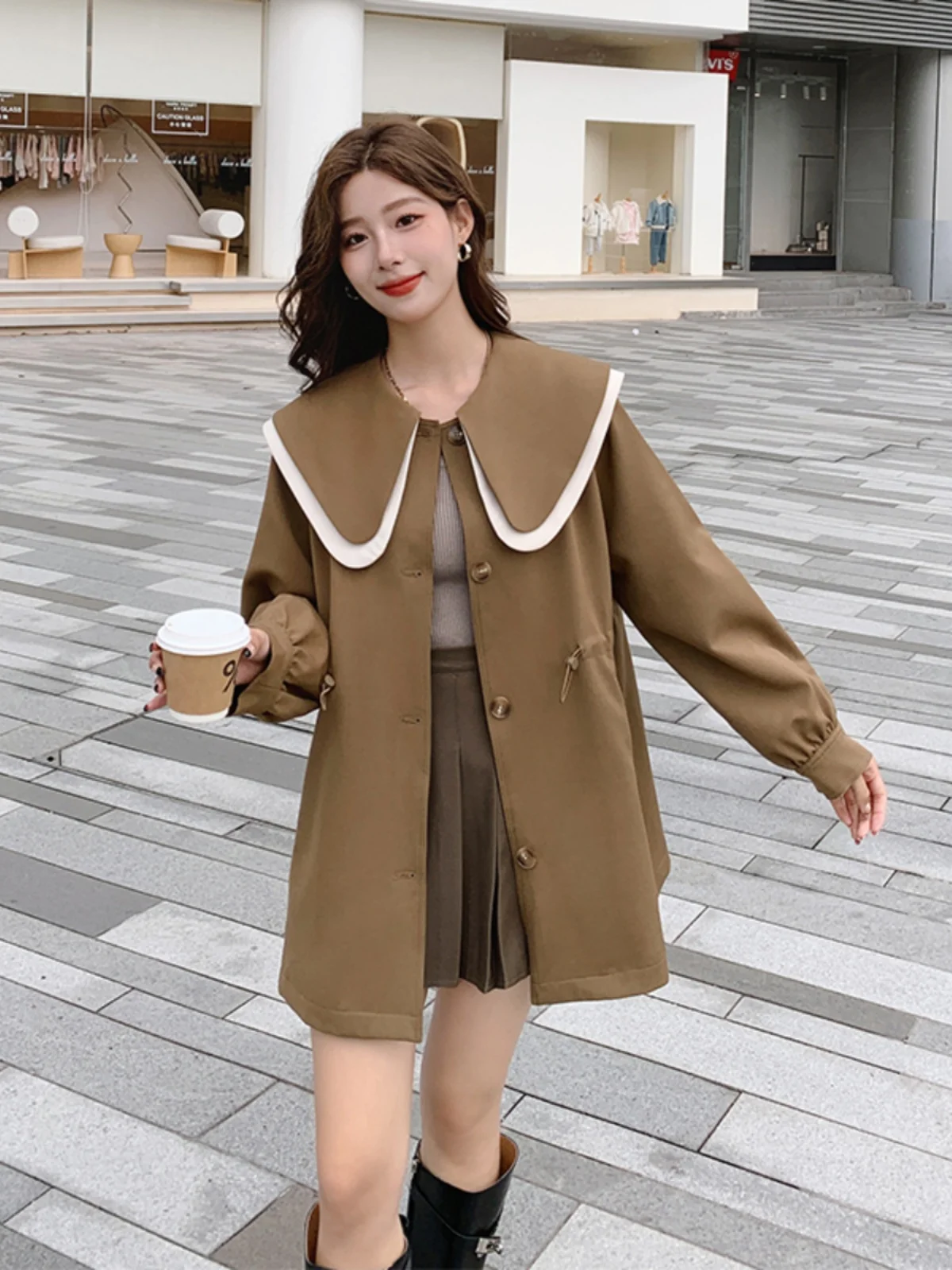 Тренч с кукольным воротником кофейного цвета верхняя одежда женское пальто