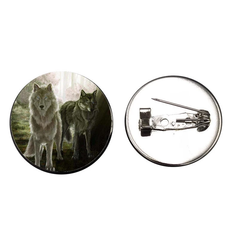 

2023 Animal World Snow Mountain Totem 25mm Glass Convex Round Badge Siberian Wolf Totem Alloy Brooch