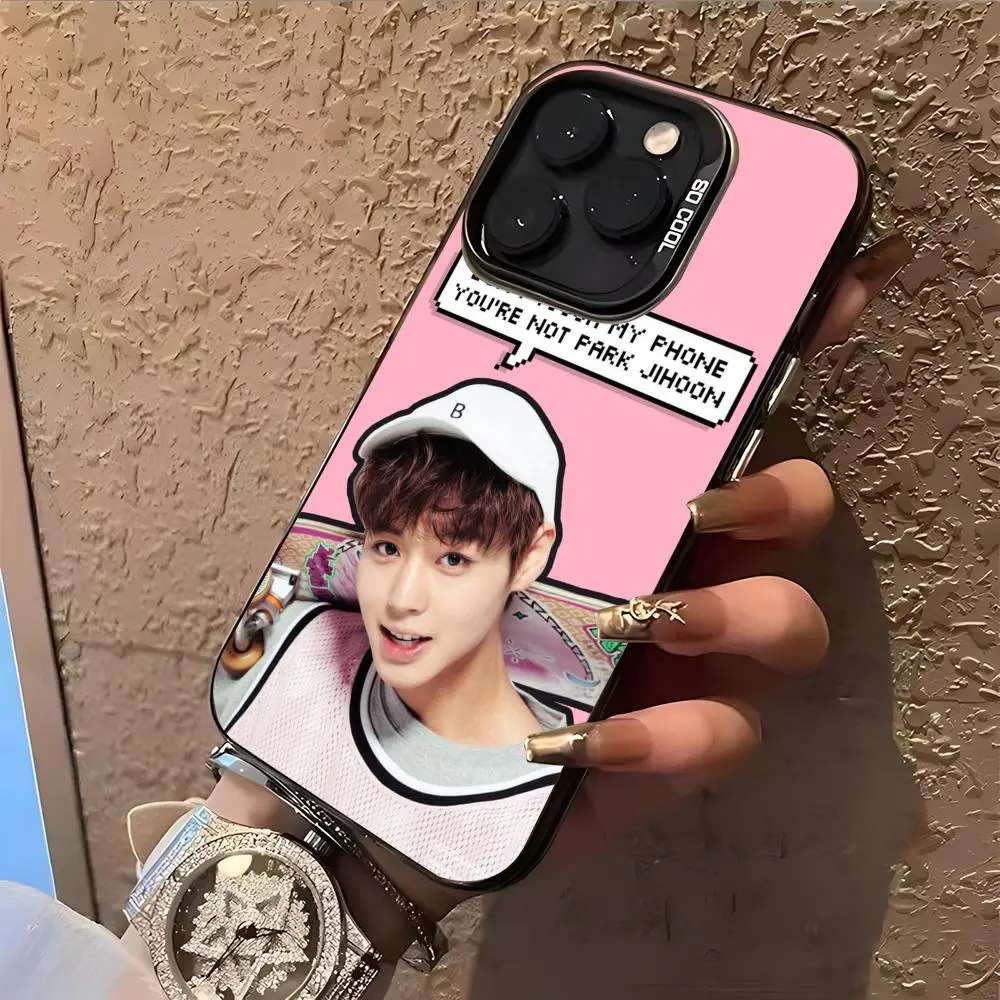 Фото Чехол для телефона Park Jihoon Wanna One, серебристый корпус lMDColor для iPhone 17, 16, 15, 14, 13, 12, 11 Pro Max Plus №4