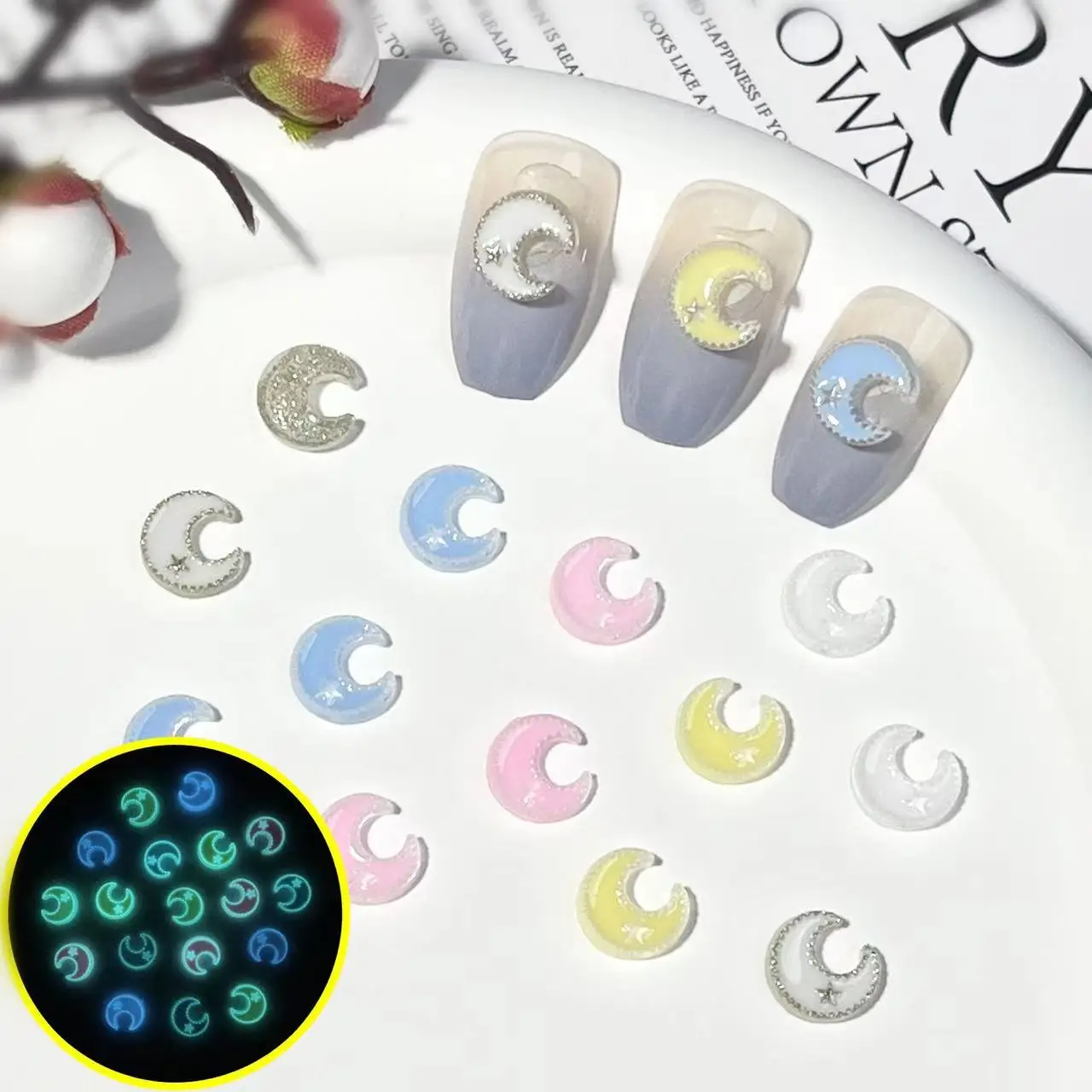 

50pcs Luminous Kawaii Mini Moon Nail Art Charms 3D Drops Oil Resin Crescent Design Nail Decorations Rhinestones DIY Accessories